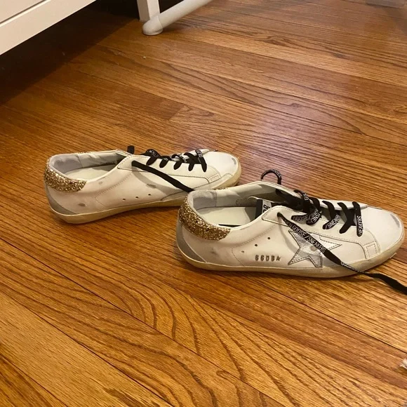 Golden Goose Women's white leather Super-Star with glittery heel tab Size 41 - Picture 9 of 15